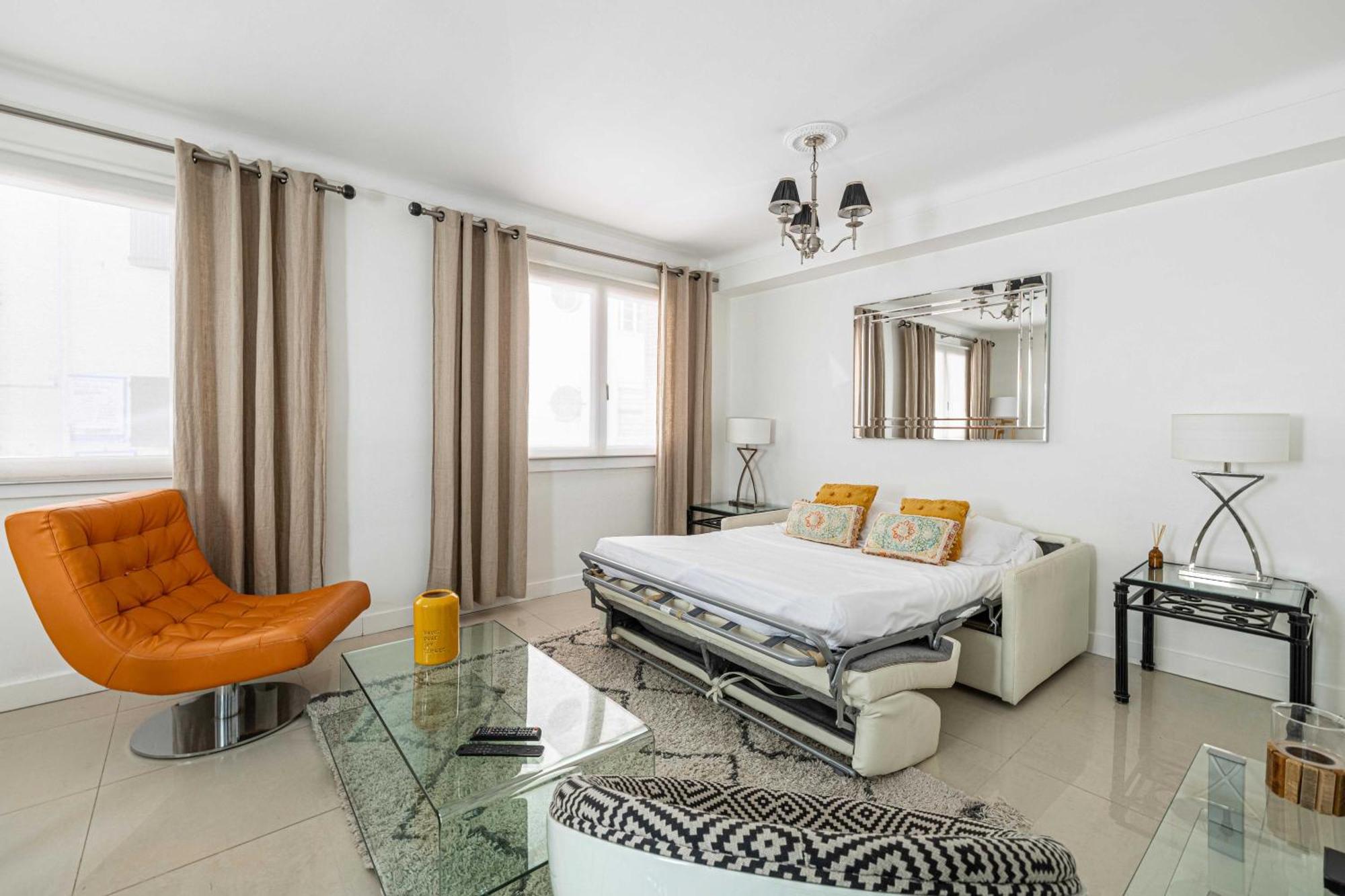 Apartment Cosy 2-bedroom - Close To Martinez Cannes