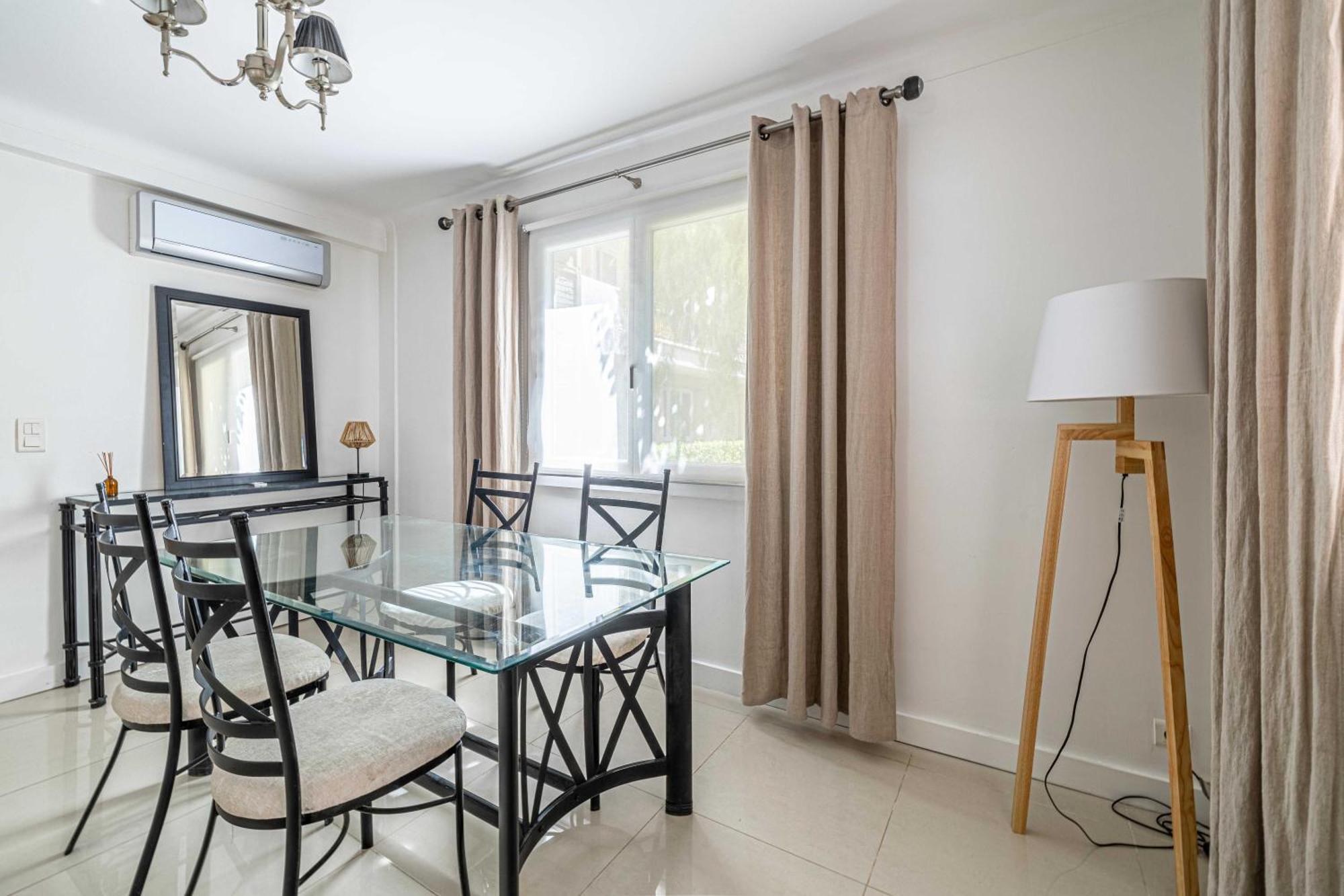 Apartment Cosy 2-bedroom - Close To Martinez Cannes
